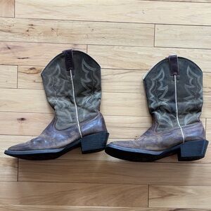 Justin Boots Brown and Tan Men's Boots